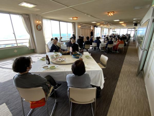 ご列席の象潟町の皆様と開設に携わっていただいた各所の皆様<br>